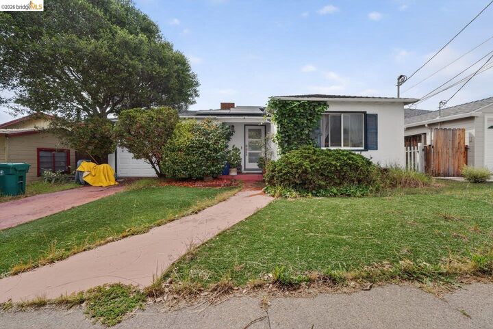 Property Photo:  5716 Fresno Ave  CA 94804 