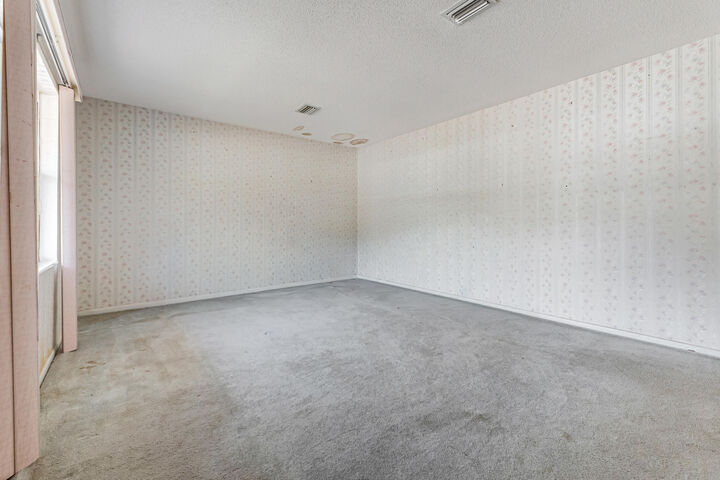 Property Photo: 104 22nd Street FL 32578