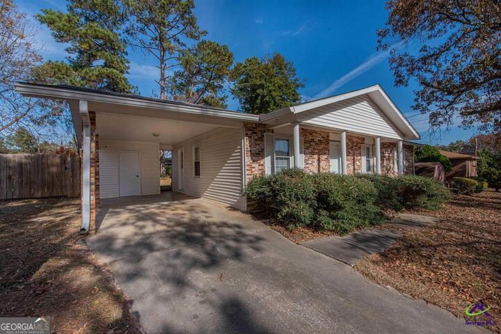 Property Photo: 103 Oakdale Drive GA 31088