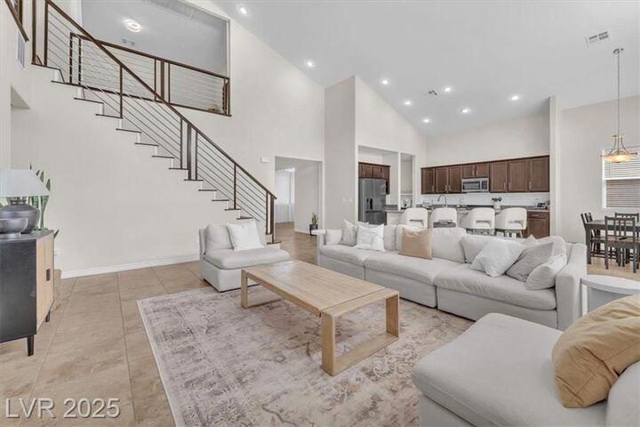 Property Photo: 7113 Bluebird Wing Street NV 89084