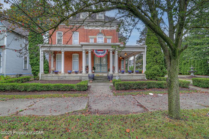 31 Exeter Avenue  West Pittston PA 18643 photo