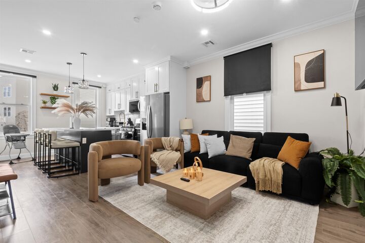 Property Photo:  3316 Summit Ave 2  NJ 07087 