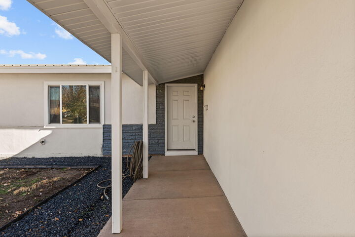 Property Photo: 370 N 1400 W UT 84721