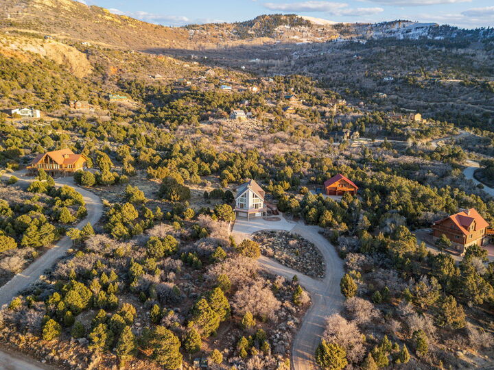 Property Photo: 2081 S High Juniper Dr UT 84720