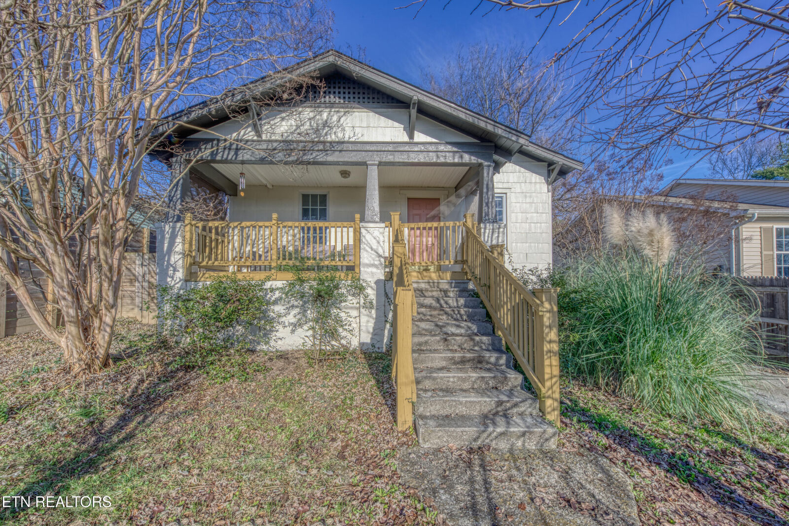 Property Photo:  225 Cedar Ave  TN 37917 