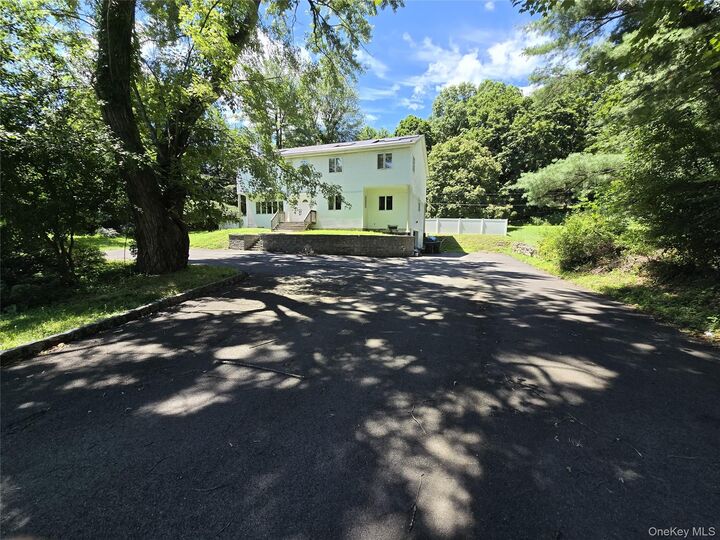 Property Photo:  1433 Route 208  NY 10992 
