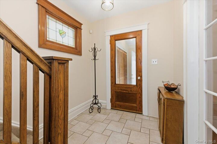 Property Photo:  1617 Mahan Avenue  NY 10461 