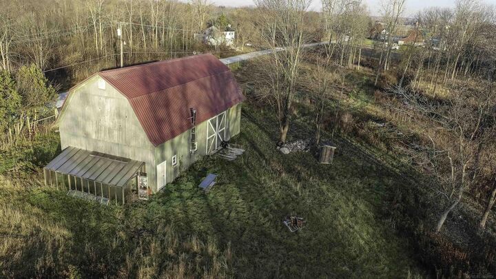 Property Photo: 61776 Indian Trail Road MI 48096