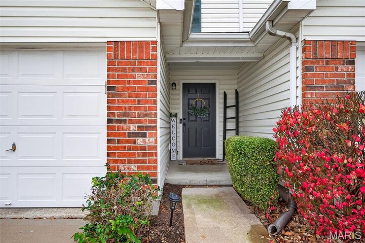 Property Photo:  118 Homeshire Drive  MO 63385 