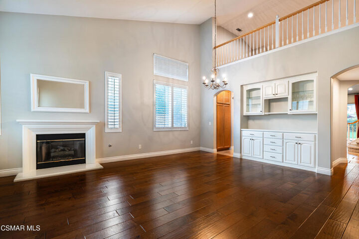 Property Photo:  4672 Calle San Juan  CA 91320 