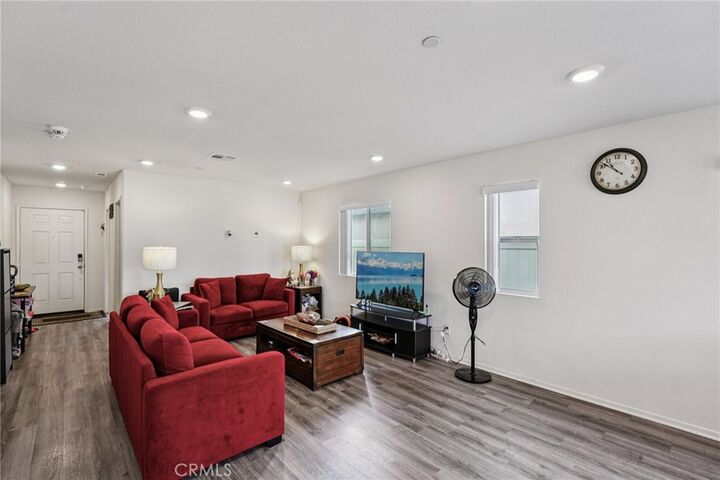 Property Photo: 13835 Solara CA 92555