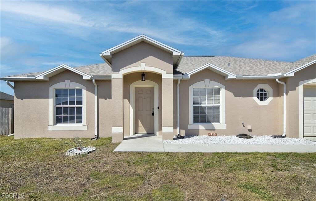 Property Photo: 1729 NE 21st Street FL 33909