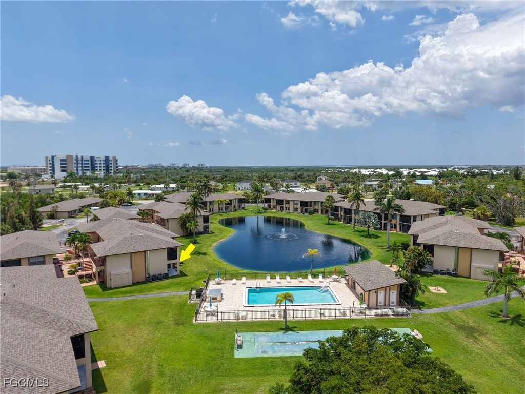 Property Photo: 16881 Davis Road 716 FL 33908