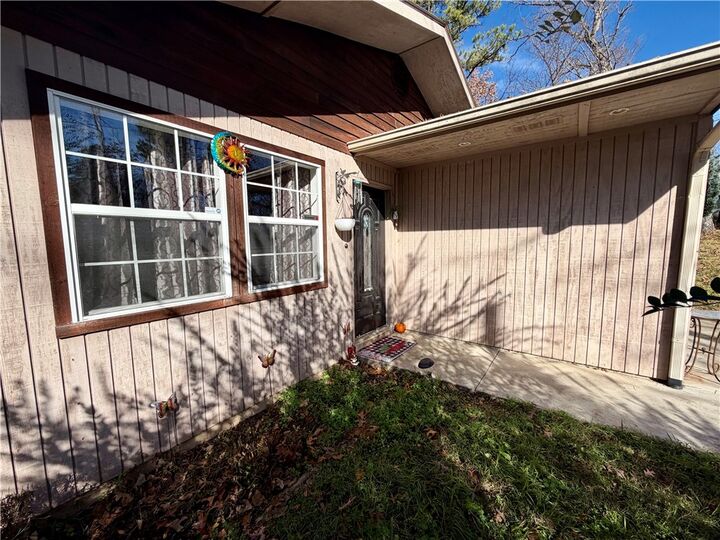 Property Photo:  8229 Chestnut Drive  AR 72756 