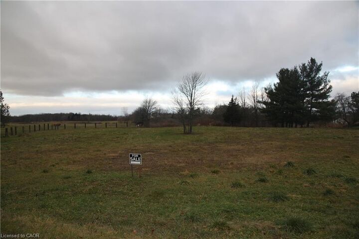 945 Robinson Road — photo 1