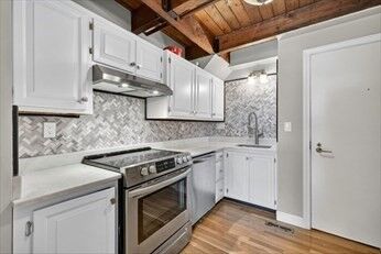 Property Photo:  86 Wharf Street L6  MA 01970 