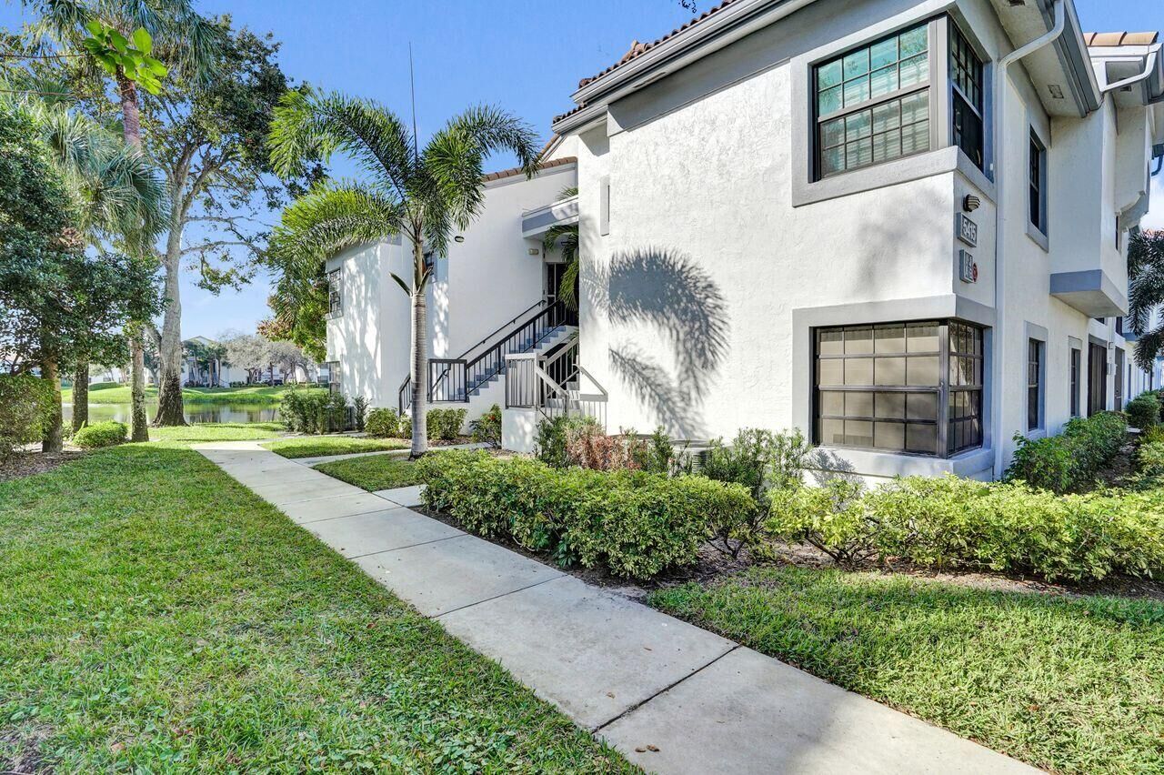 Property Photo: 5415 Verona Drive I FL 33437