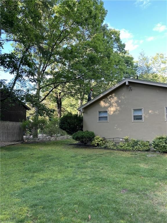 Property Photo:  6 Blue Spruce Drive  RI 02816 