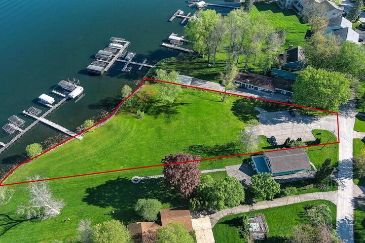 413 Strauss Unit 4 Avenue  Green Lake WI 54941 photo