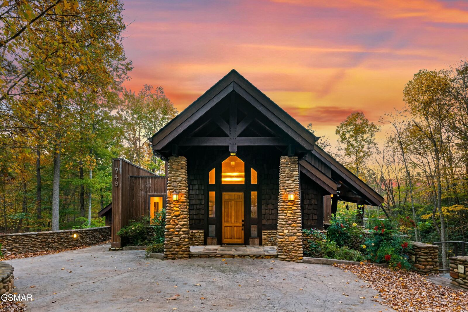 Property Photo: 749 Margit Worsham Way TN 37738