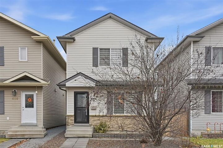 454 Blakeney Crescent  Saskatoon SK S7L 7N3 photo