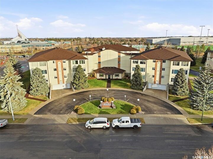 103 Keevil Crescent 201  Saskatoon SK S7N 4L5 photo