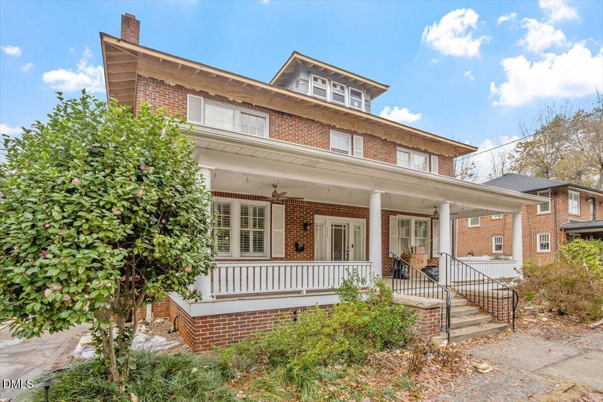 Property Photo:  1617 Glenwood Avenue  NC 27608 