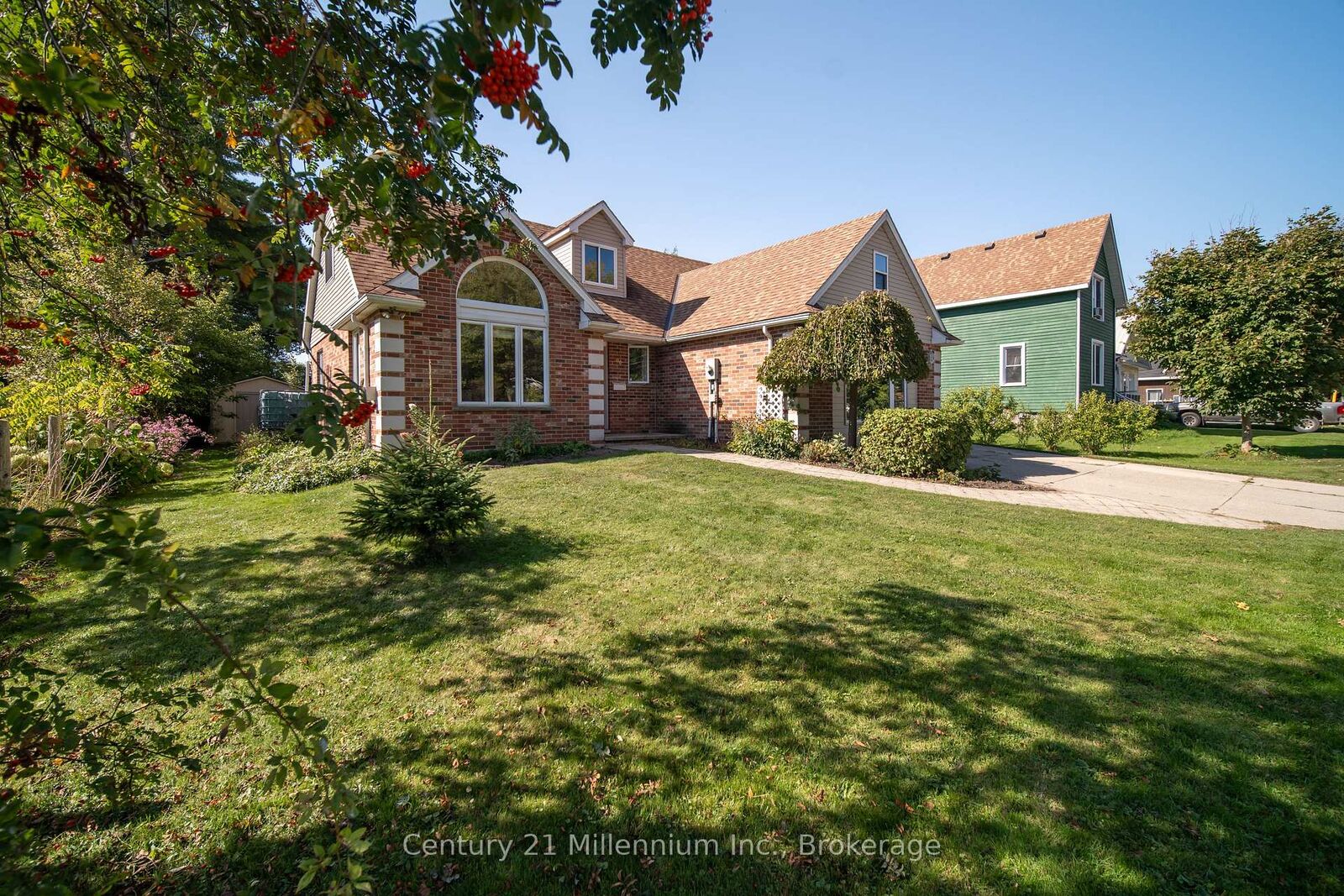 Property Photo: 96 Main Street ON N0H 1W0