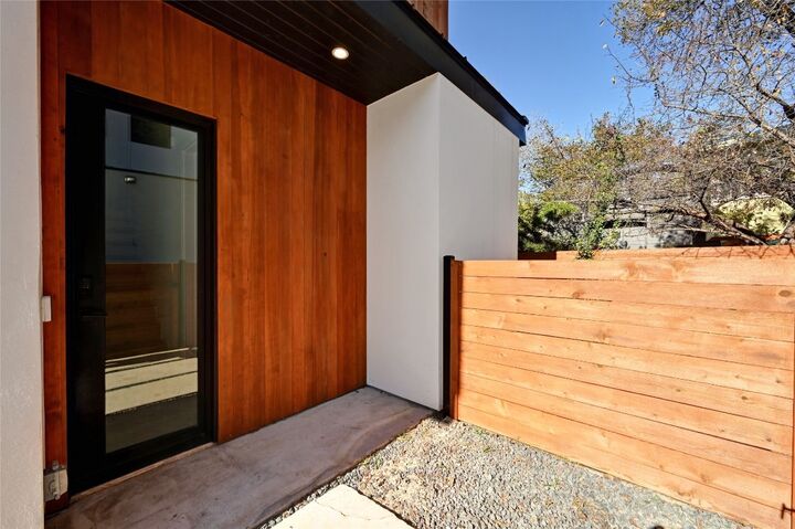 Property Photo:  2706 Stacy Lane 2  TX 78704 