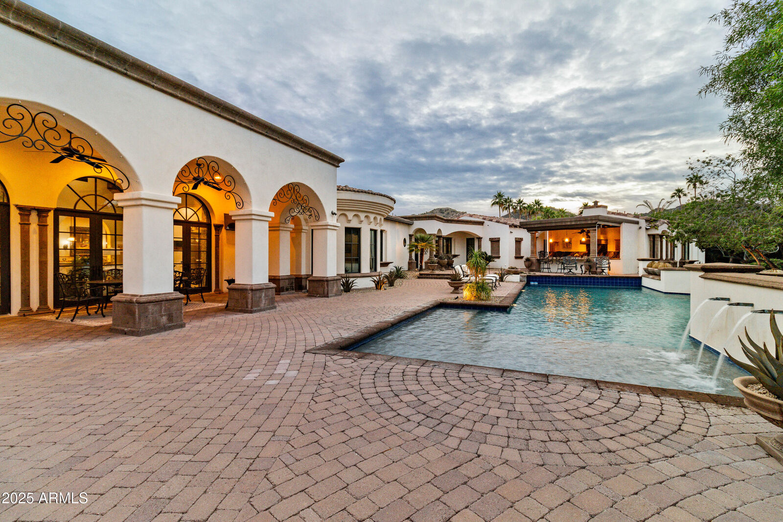 Property Photo:  6770 E Bluebird Lane  AZ 85253 