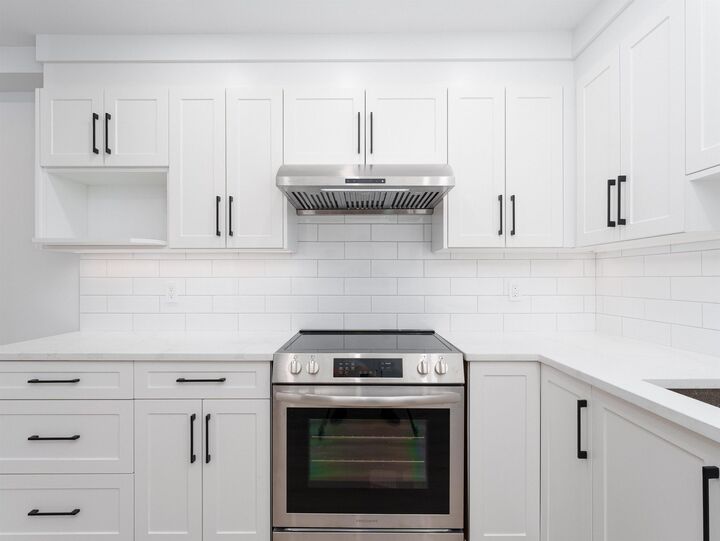 Property Photo: 9151 No. 5 Road 206 BC V7A 4T9