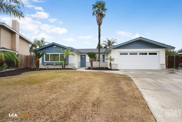 Property Photo:  1936 Birchwood Court  CA 93309 
