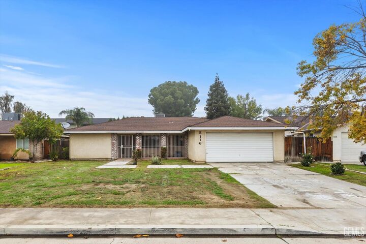 Property Photo:  5116 Sherman Avenue  CA 93309 