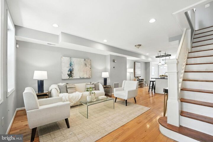 Property Photo:  1926 Bennett Place NE  DC 20002 