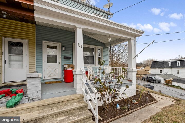 Property Photo: 131 E Wyomissing Avenue PA 19540