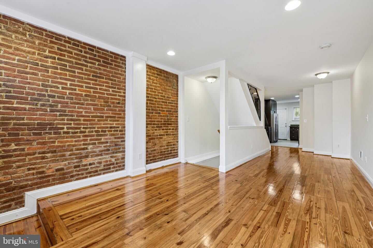 Property Photo:  1603 W Pratt Street  MD 21223 