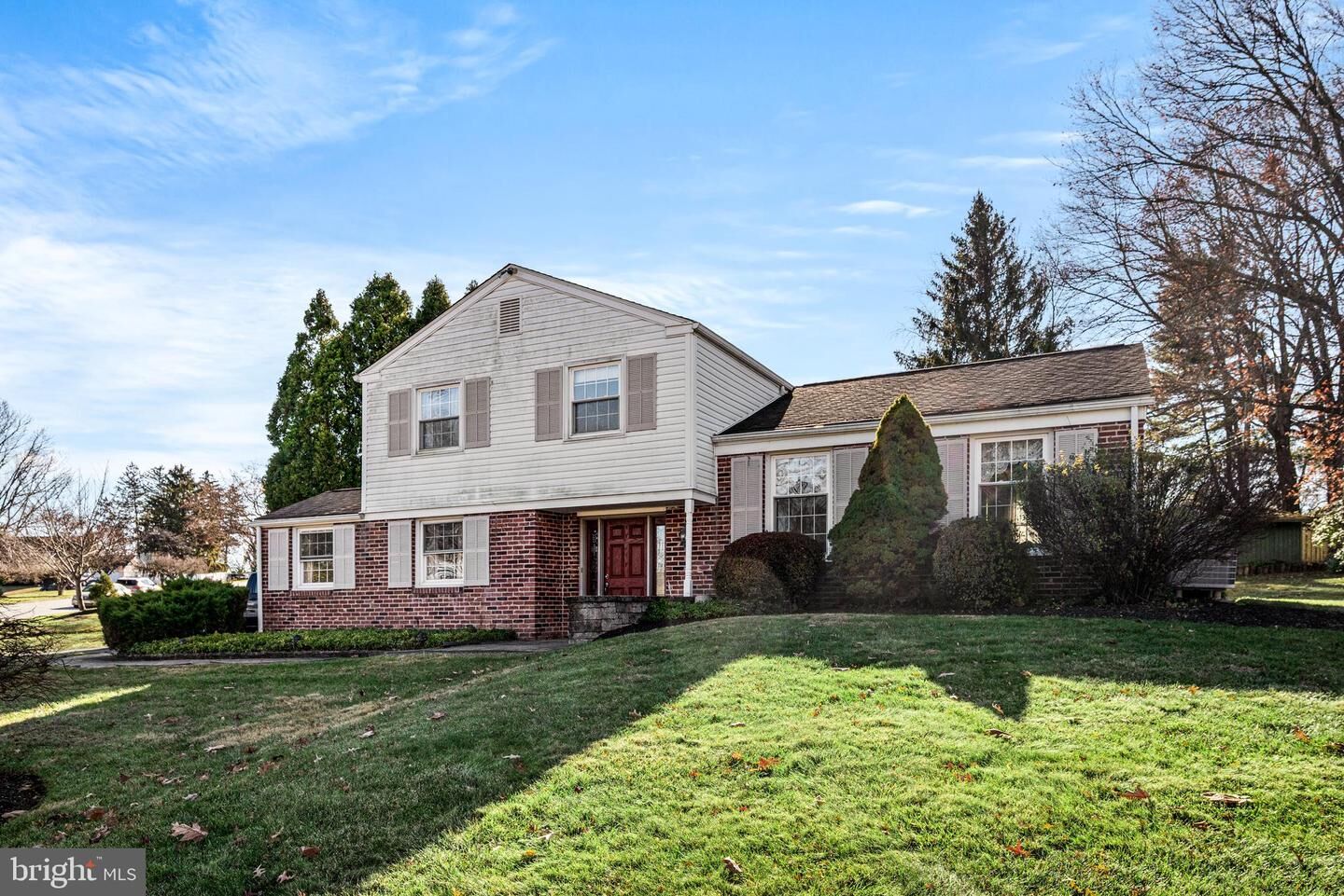 Property Photo: 43 N Forge Manor Drive PA 19460