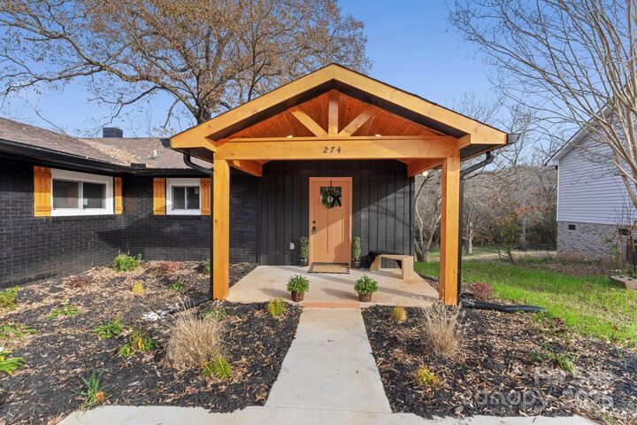 Property Photo: 274 Hatley Circle NE NC 28025