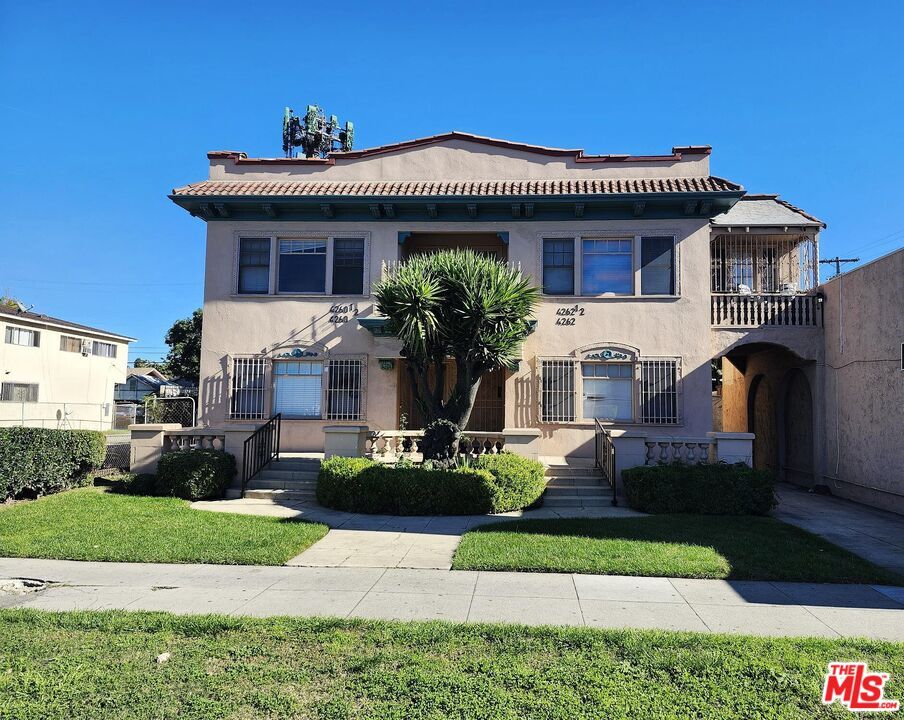 Property Photo:  4260 S Figueroa St  CA 90037 