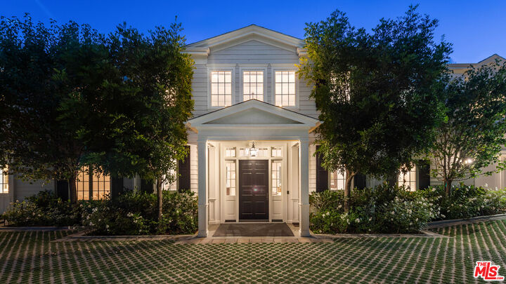 Property Photo: 491 N Tigertail Rd CA 90049