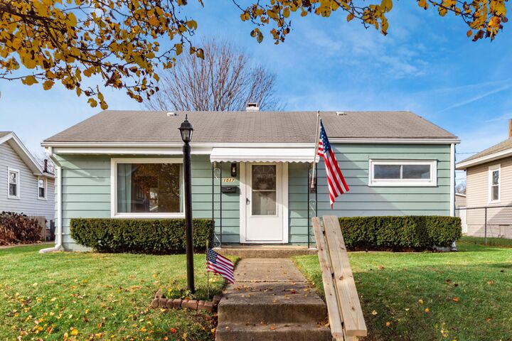 Property Photo: 1517 Edgewood Avenue OH 45503