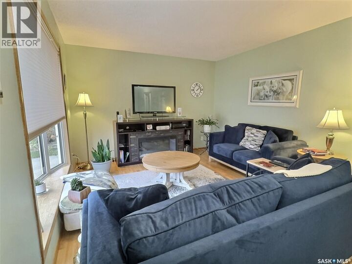 Property Photo:  127 McDonald Road  SK S4A 0B9 