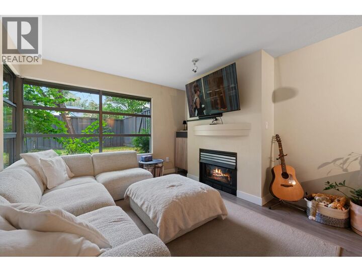 Property Photo: 3083 West 4th Avenue 102 BC V6K 1R5