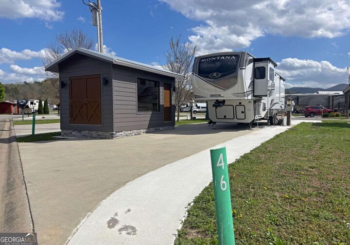 Property Photo:  46 Circle Back Lane  GA 30512 