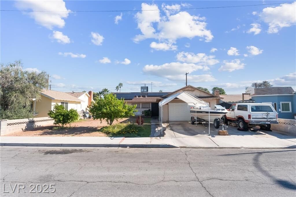 Property Photo: 2105 El Greco Street NV 89102