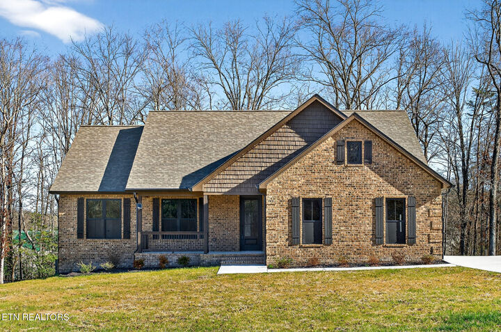 Property Photo:  6 Riverchase Drive  TN 38571 