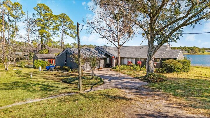 Property Photo:  8033 Via Hermosa Street  FL 32771 