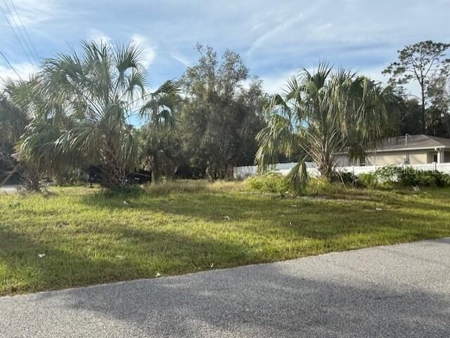 Property Photo: 1502 Carver Street FL 32720