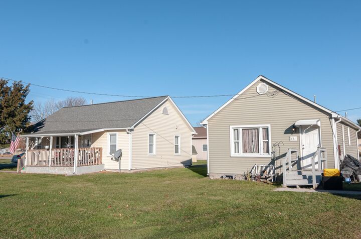 Property Photo:  639 State Road Road  MI 48768 