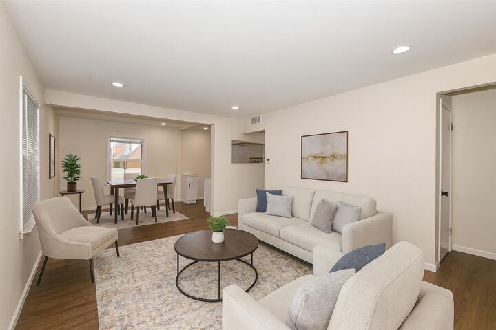 Property Photo: 1580 W Howard Ave WI 53221